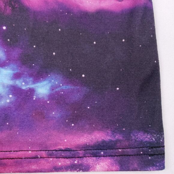 Entree LS Shirt Womens Large Purple Galaxy Cosmic AOP Crew Neck Short Sleeve USA - Picture 6 of 13